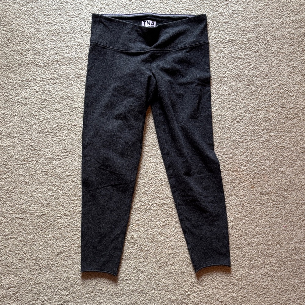 NWOT TNA Black crops